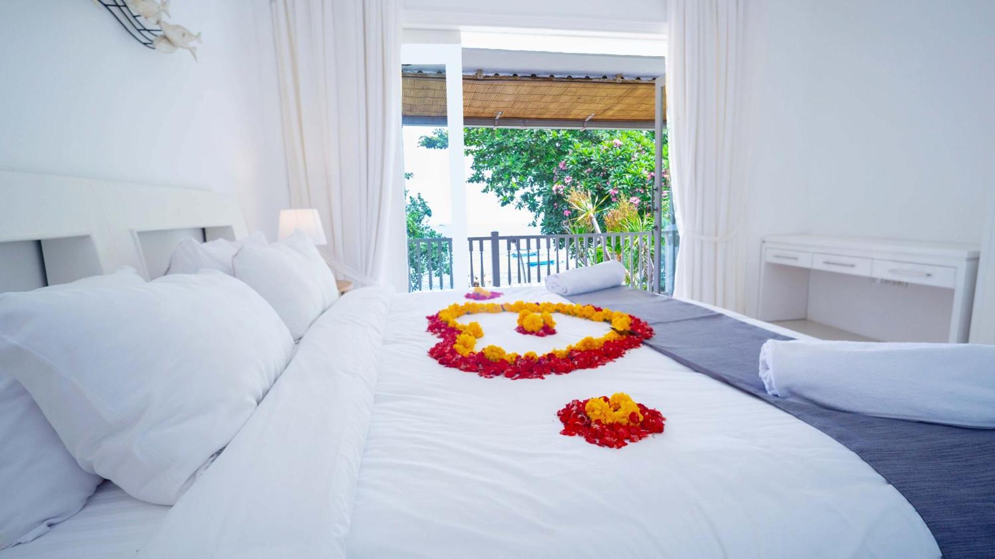 Sunrise Villa